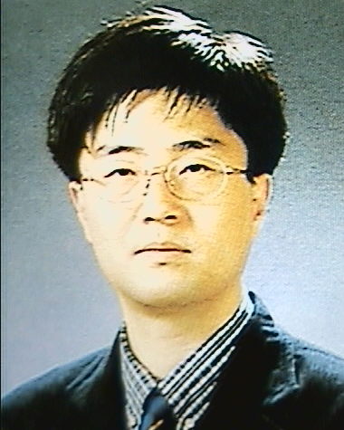 이석준 사진